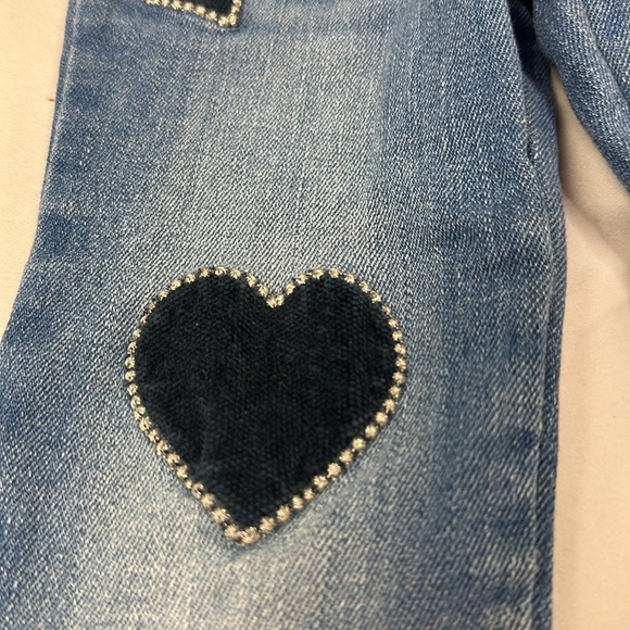 GAP - heart design Jeggings. Size 3 - Picture 2 of 5